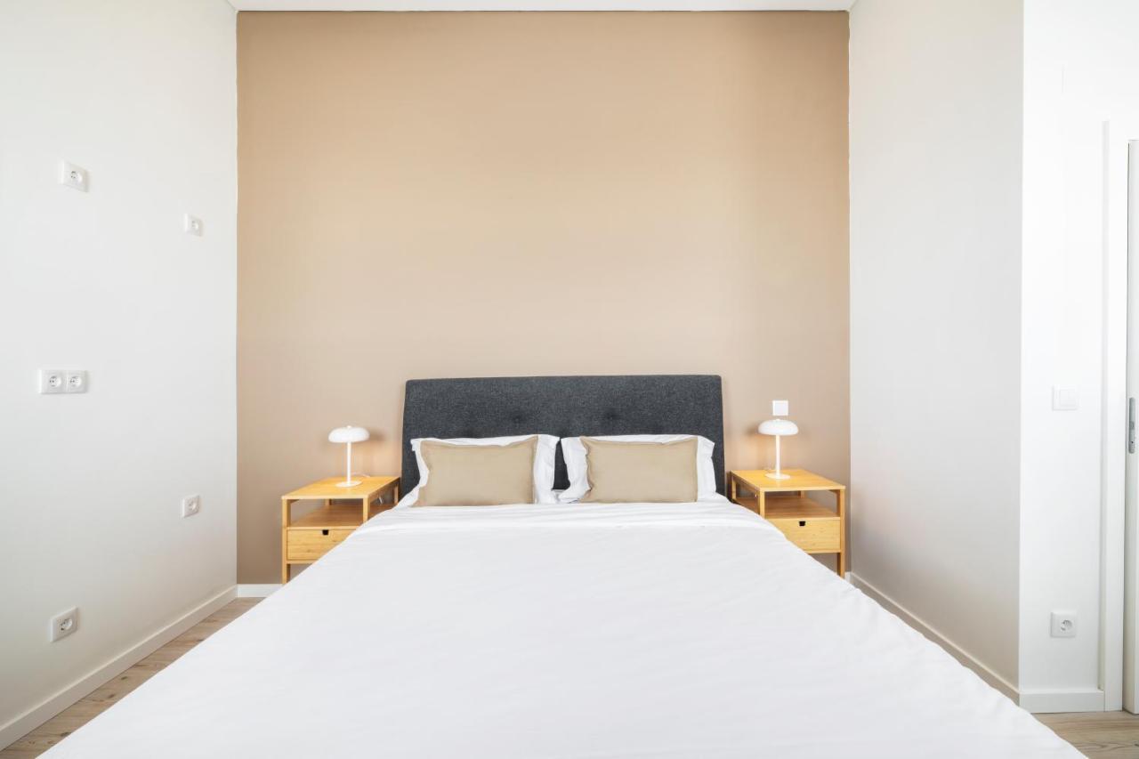 Lisbon Oriente Suites By Olala Homes Exterior photo